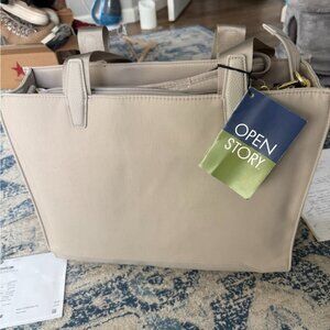 Open Story - Signature Commuter Tote